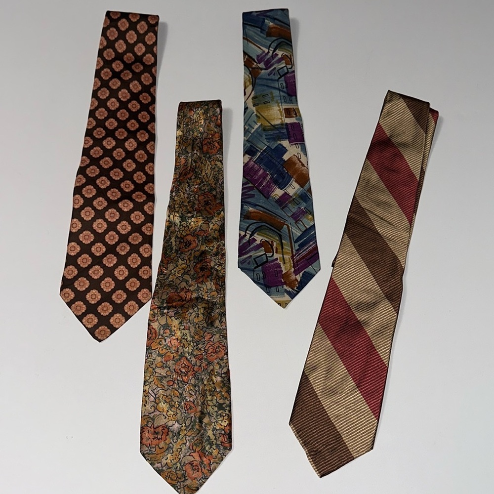 4 MENS VINTAGE TIES